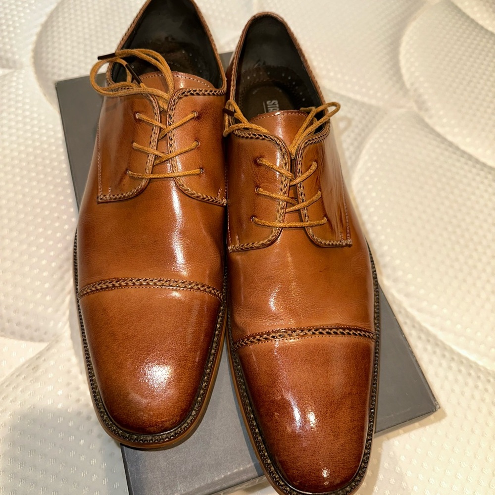 Beautiful Stacy Adams cap toe oxfords; cognac color, size 12. Worn once; in box
